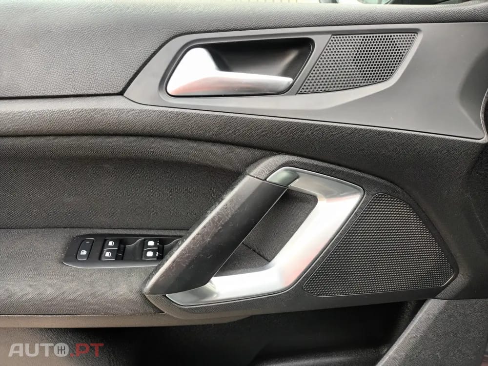 Peugeot 308 1.6 BlueHDi Style