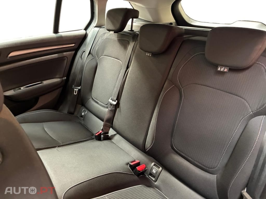 Renault Mégane Break E-Tech Business