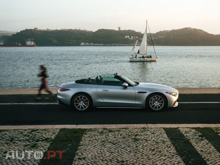 Mercedes-Benz SL 43 AMG Standard