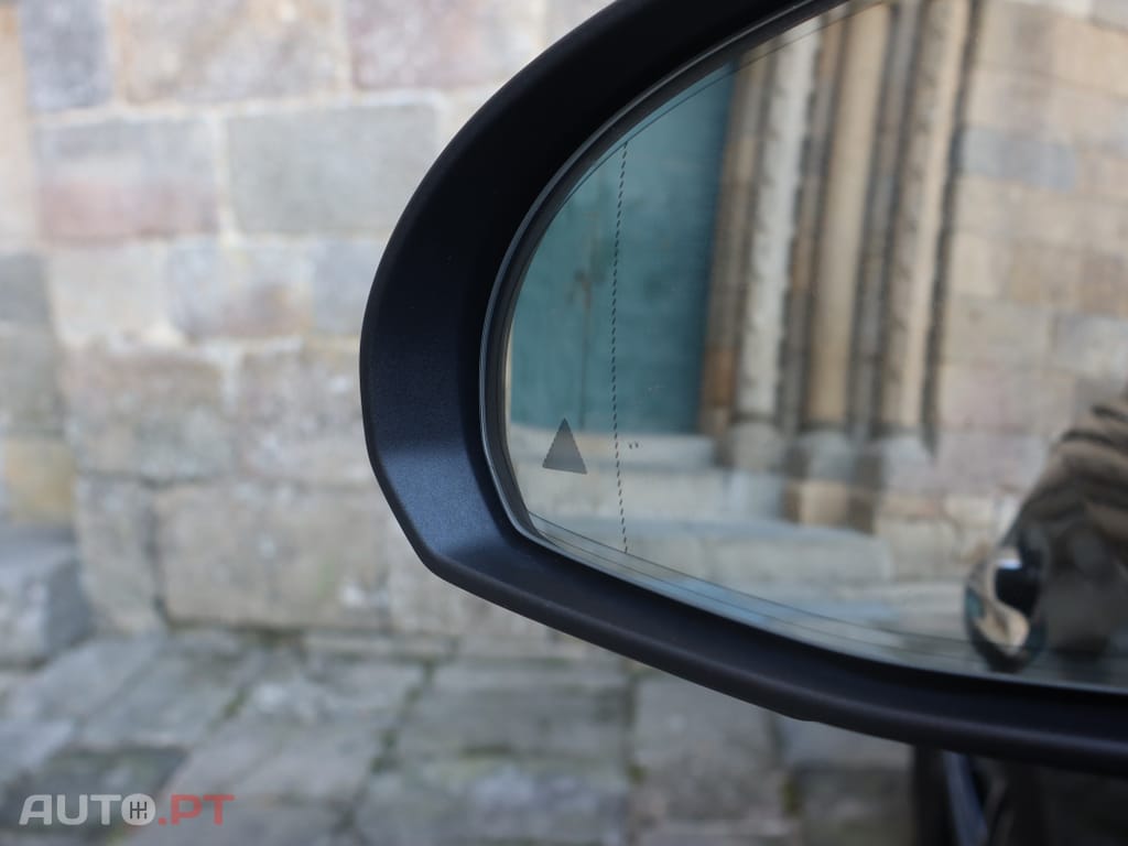 Mercedes-Benz C 300 e AMG Line