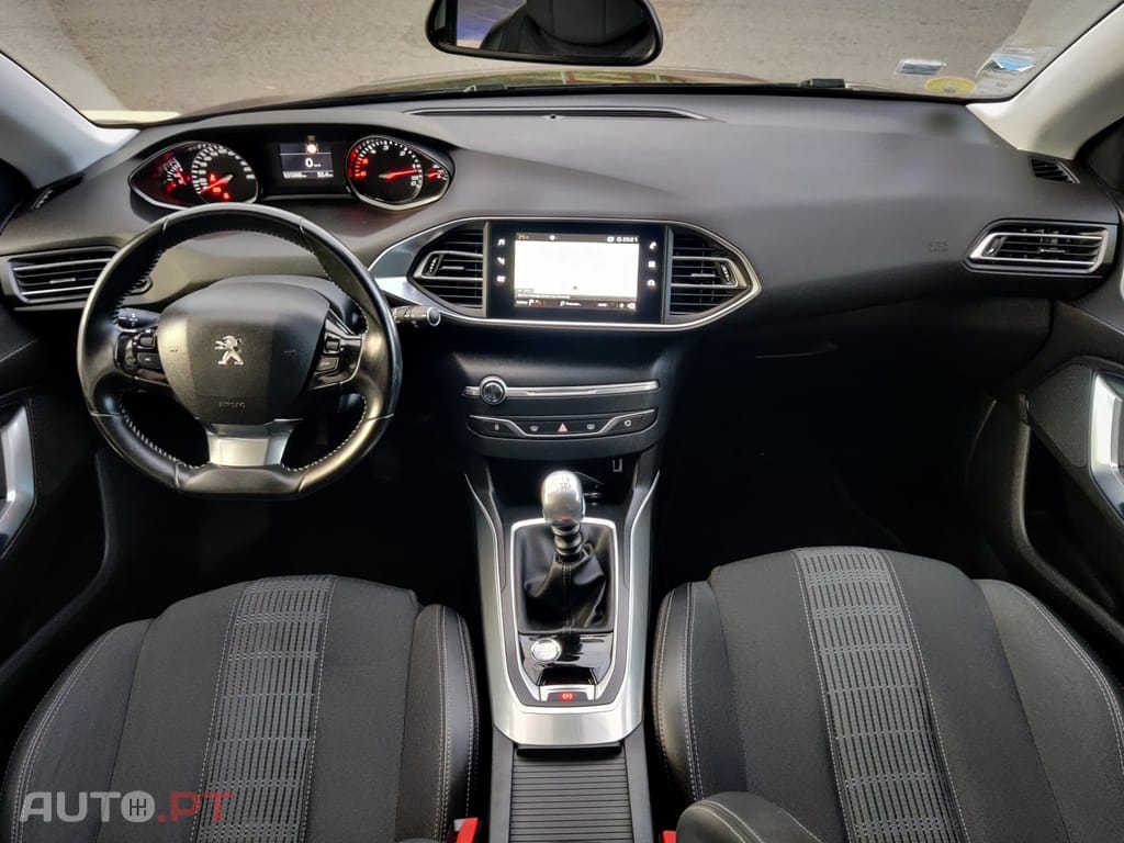 Peugeot 308 1.5 BlueHDi Allure