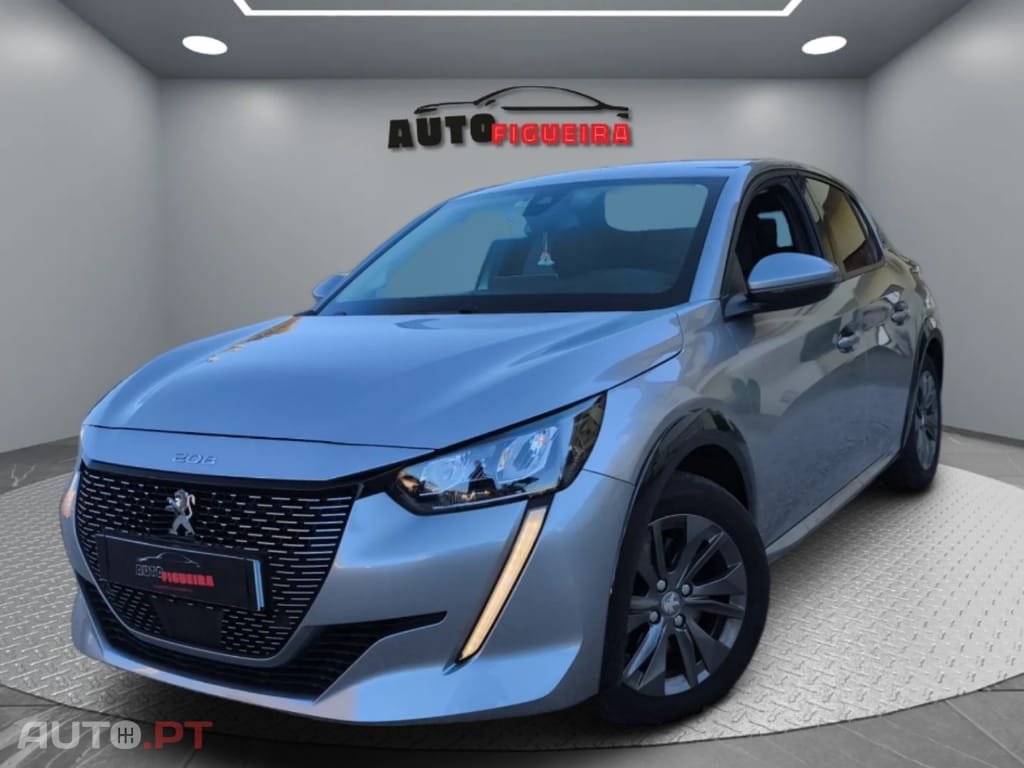 Peugeot E-208 50 kWh Allure Pack