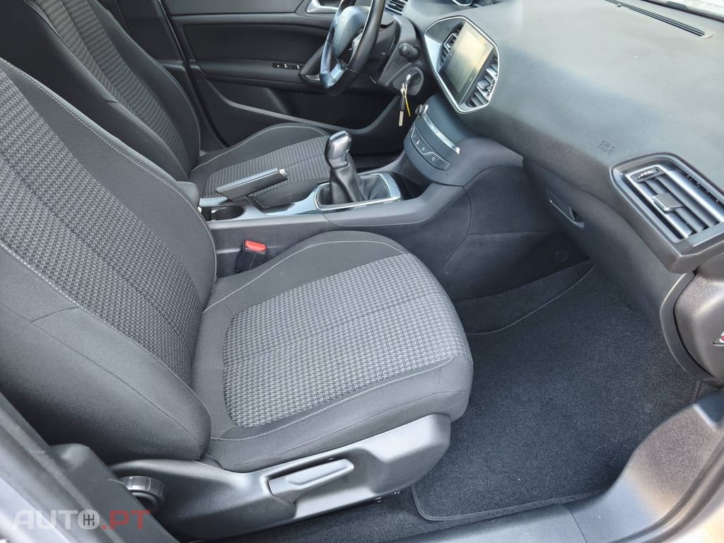 Peugeot 308 1.6 BlueHDi Style
