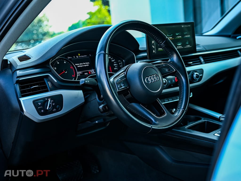 Audi A4 2.0 TDI Design S tronic