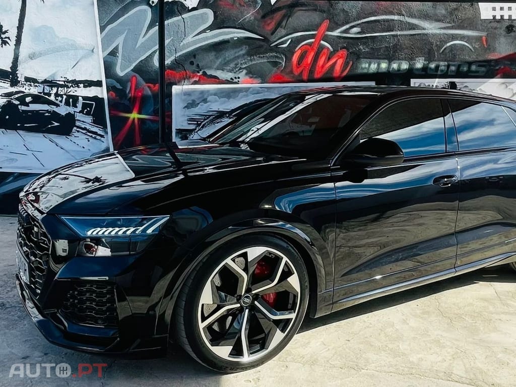Audi RSQ8 RSQ8