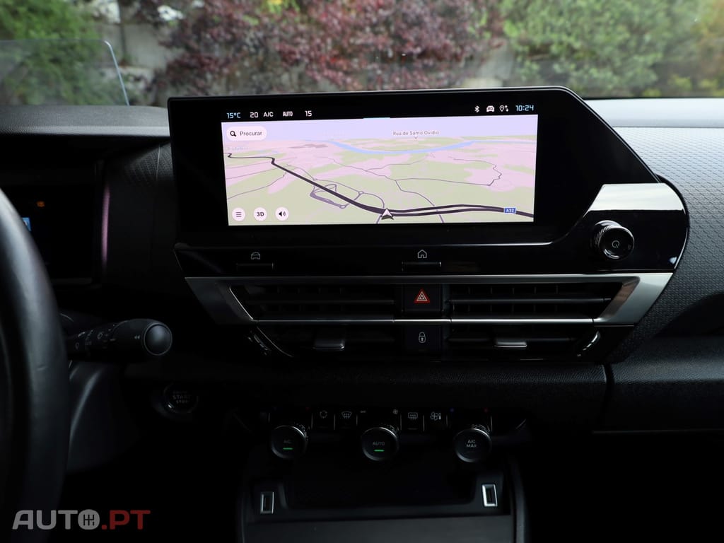 Citroen C4 X 1.2 PureTech Shine EAT8