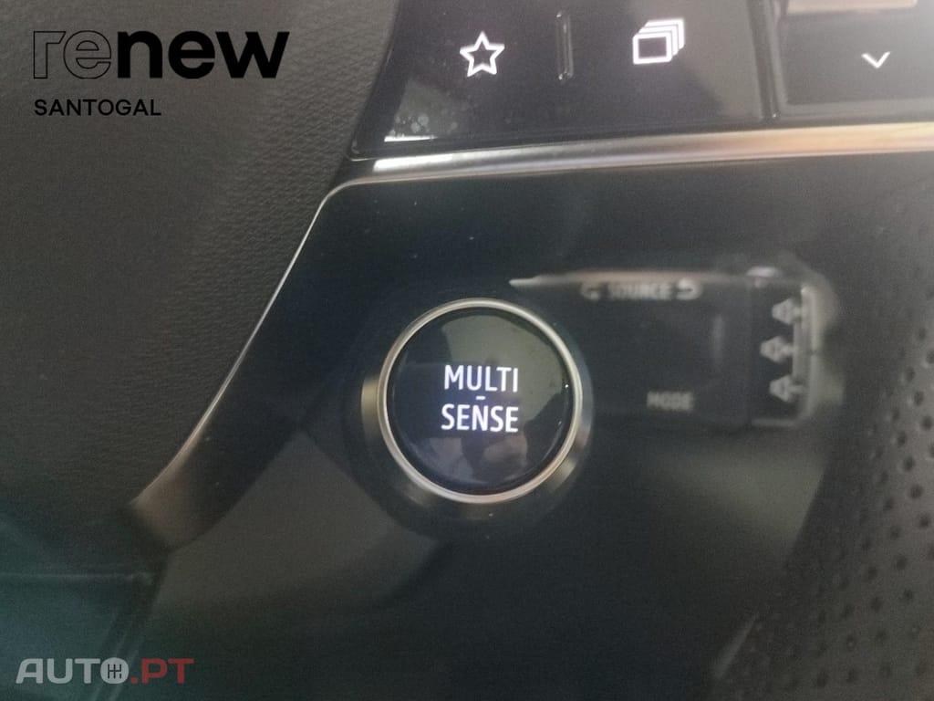 Renault Espace Iconic Full Hybrid E Tech 200