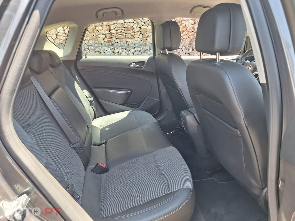 Opel Astra 1.7 CDTi Cosmo