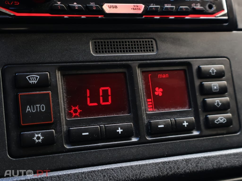 Audi A4 Avant 1.9 TDI Attraction