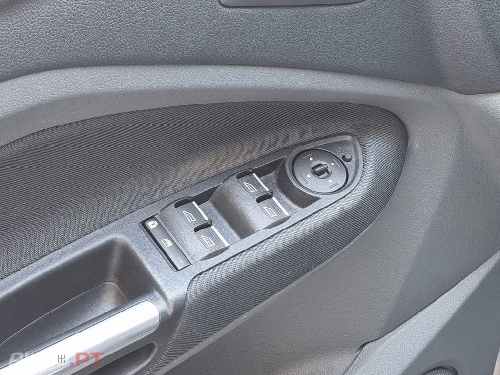 Ford C-Max 1.0 SCTi Titanium