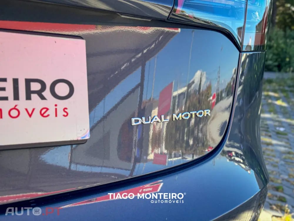 Tesla Model 3 Long Range AWD Dual Motor