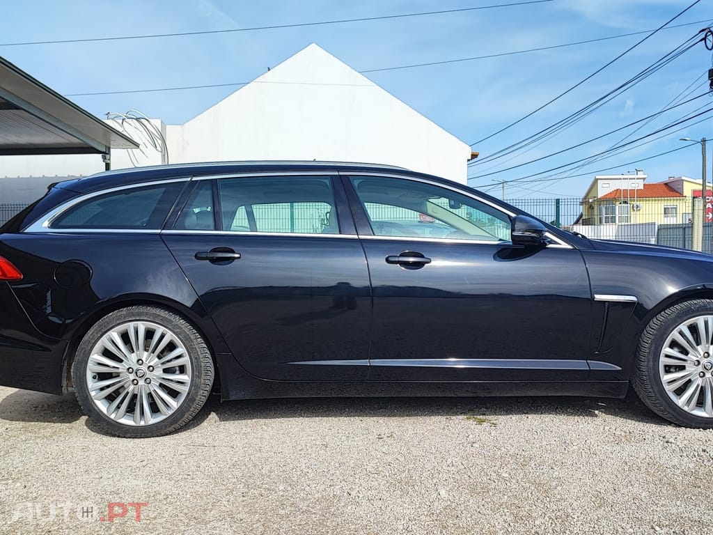 Jaguar XF 2.2 D Luxury 139g