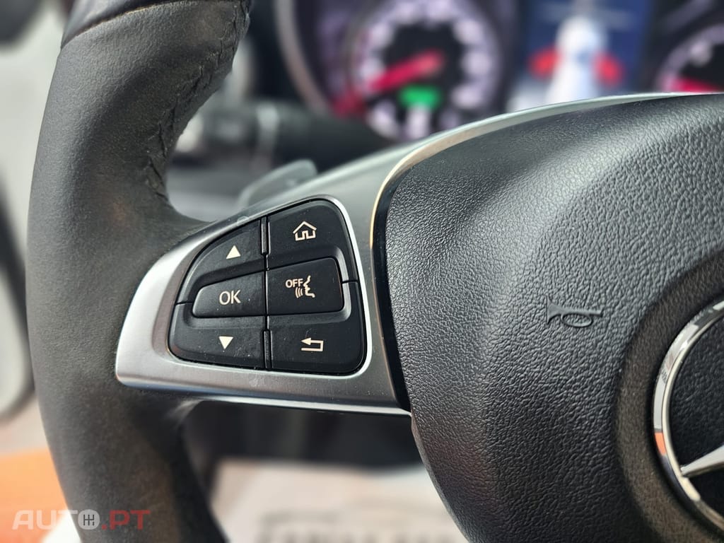 Mercedes-Benz C 250 d AMG Line 4-Matic Aut.