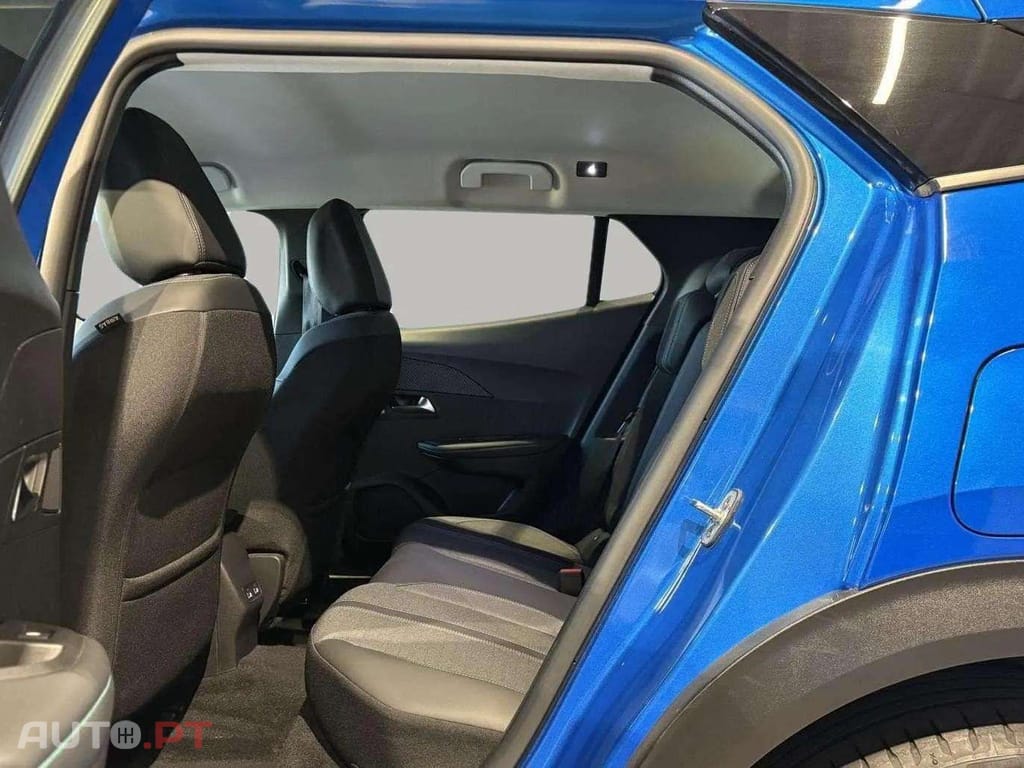 Peugeot E-2008 Allure Pack