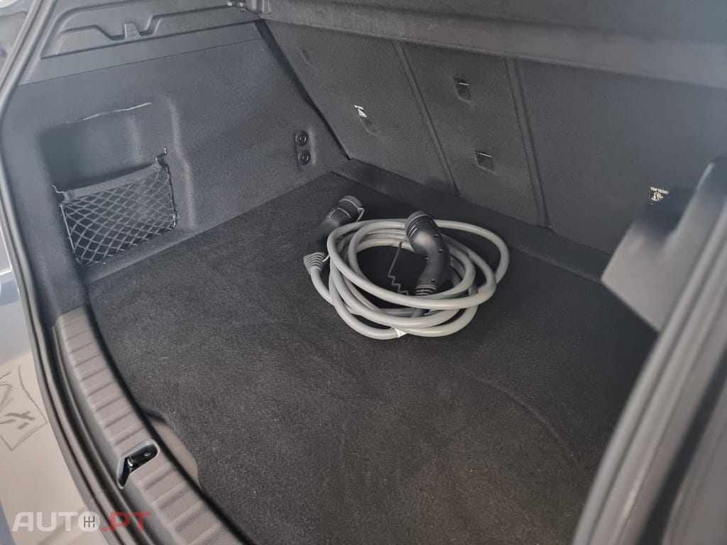 BMW 225 e xDrive