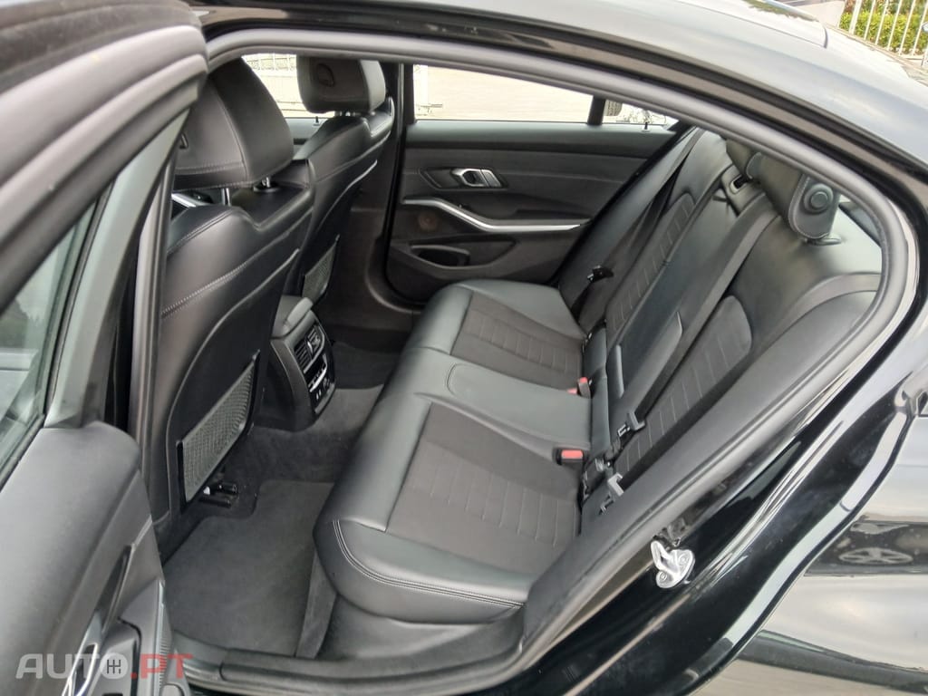 BMW 320 d Line Sport Auto