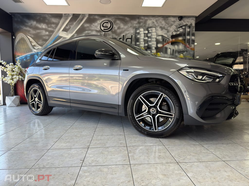 Mercedes-Benz CLA 250 AMG Line Advantage