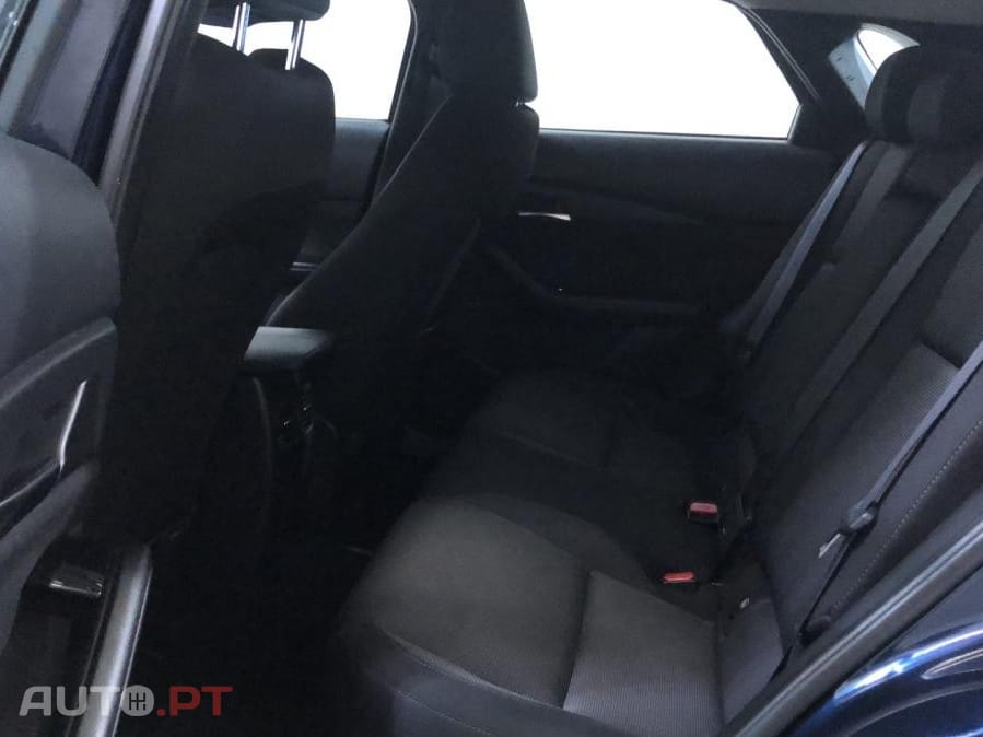 Mazda CX-30 2.0 Skyactiv-X  M Style