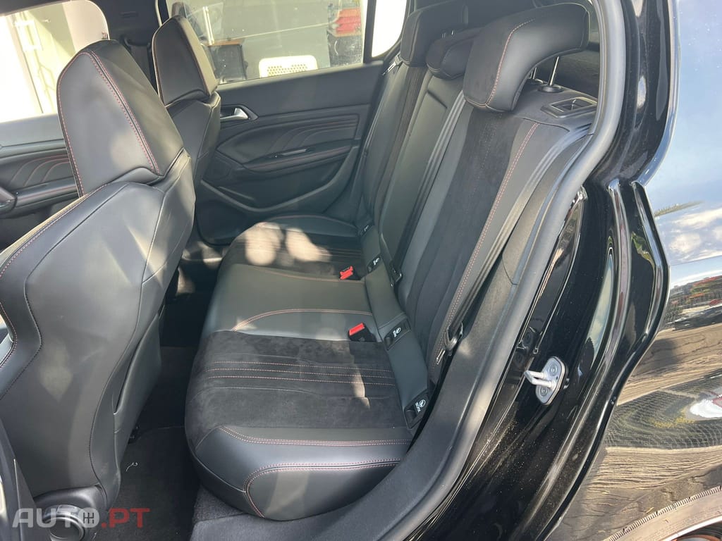 Peugeot 308 GTi by Sport