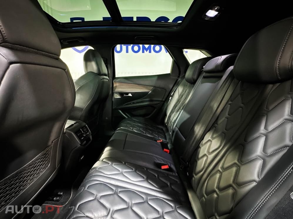 Peugeot 3008 1.6 Hybrid4 GT Pack e-EAT8
