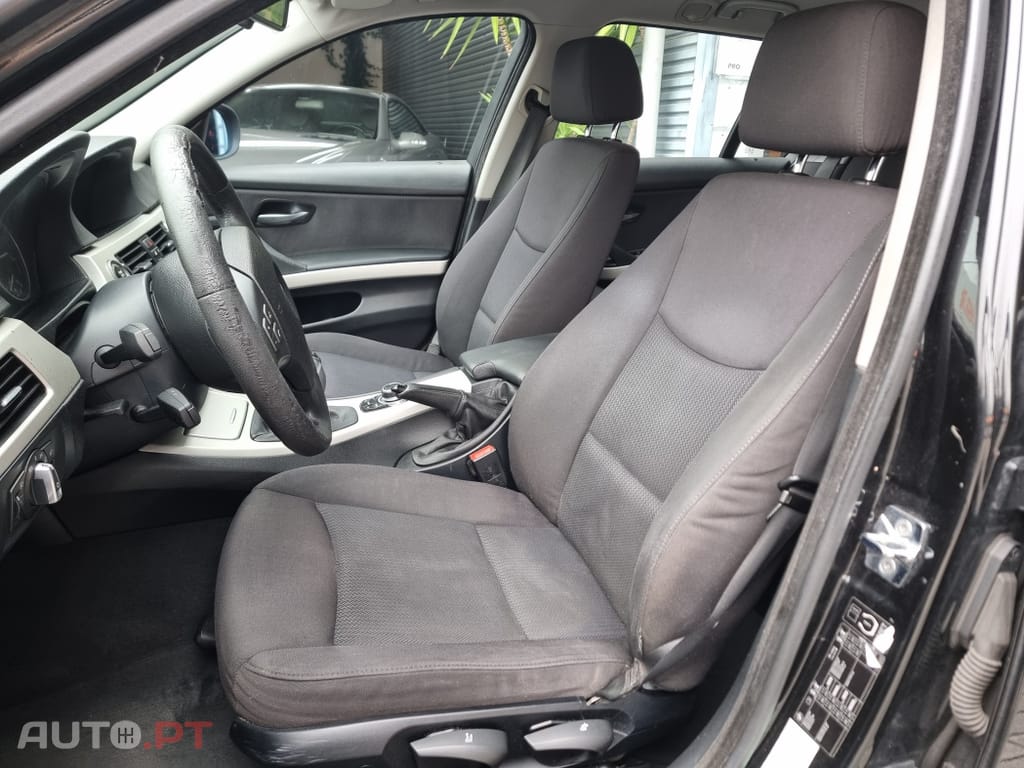 BMW 318 d Touring