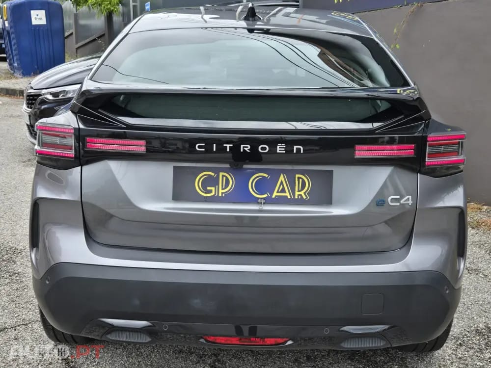 Citroen e-C4 136 PLUS