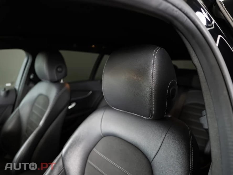 Mercedes-Benz C 300 e AMG Line