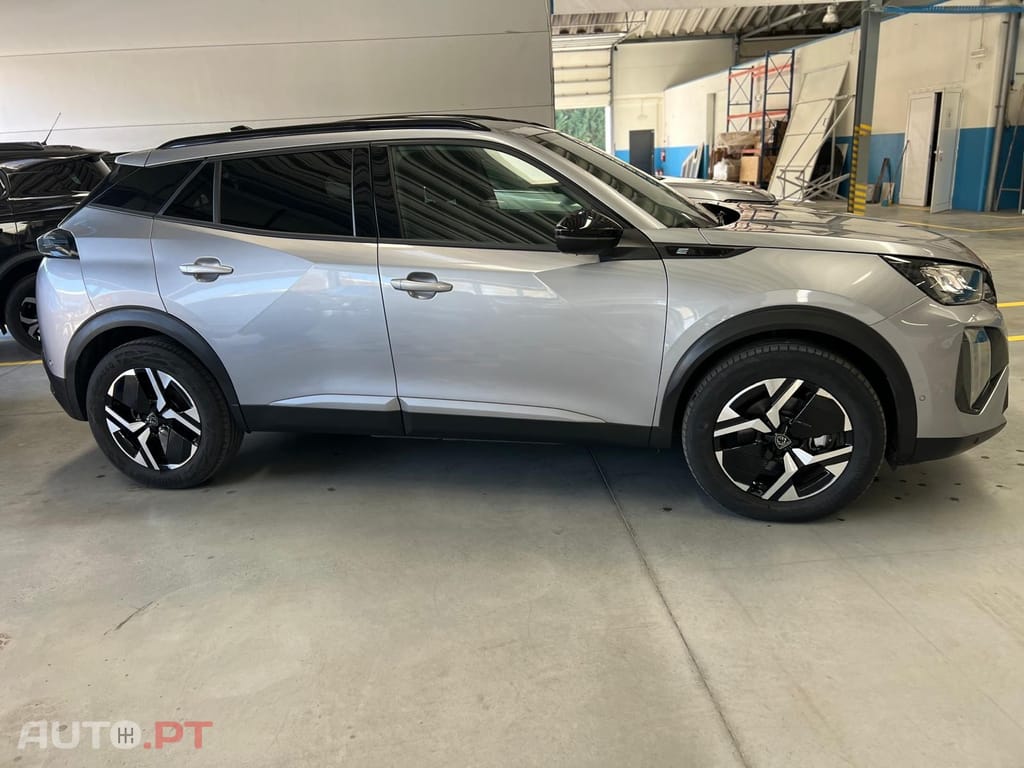 Peugeot E-2008 50 kWh Allure