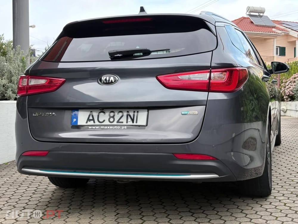 Kia Optima 2.0 CVVT PHEV