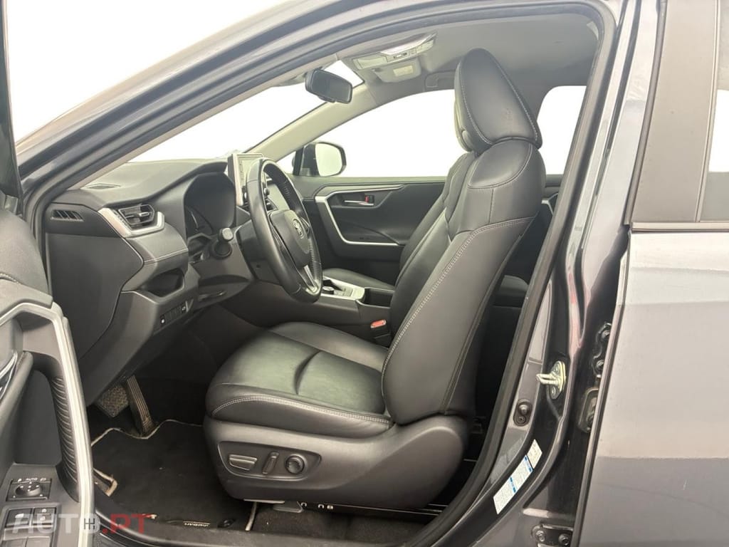 Toyota RAV4 2.5 HDF Trail AWD-i