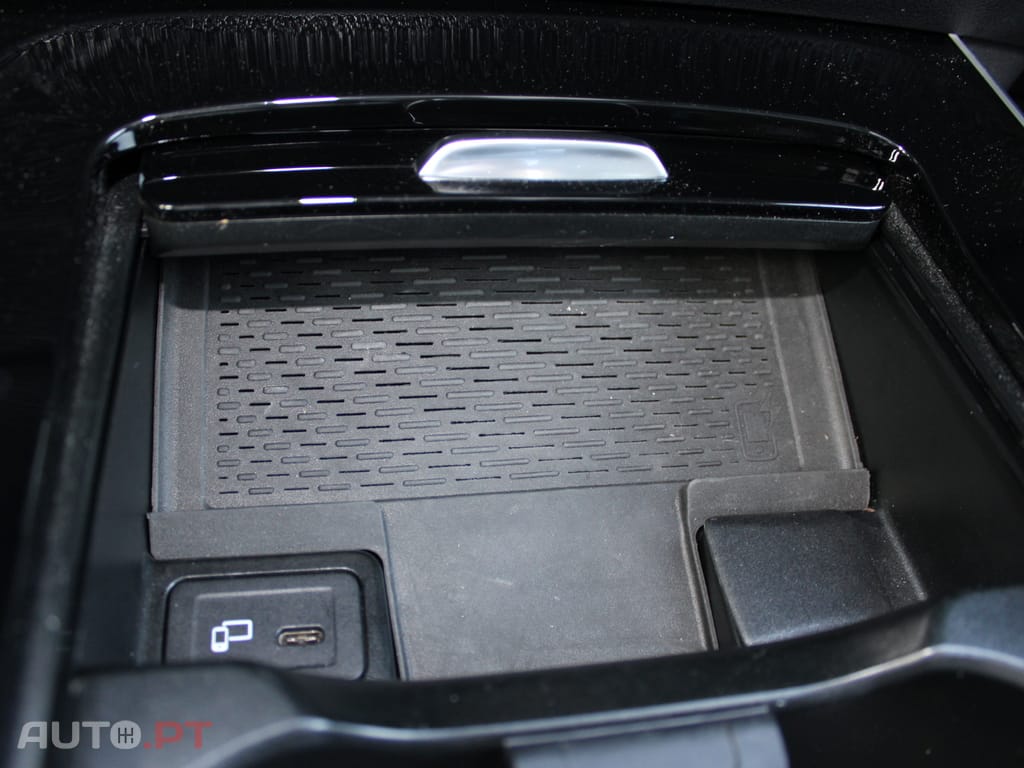 Mercedes-Benz GLA 200 AMG Line