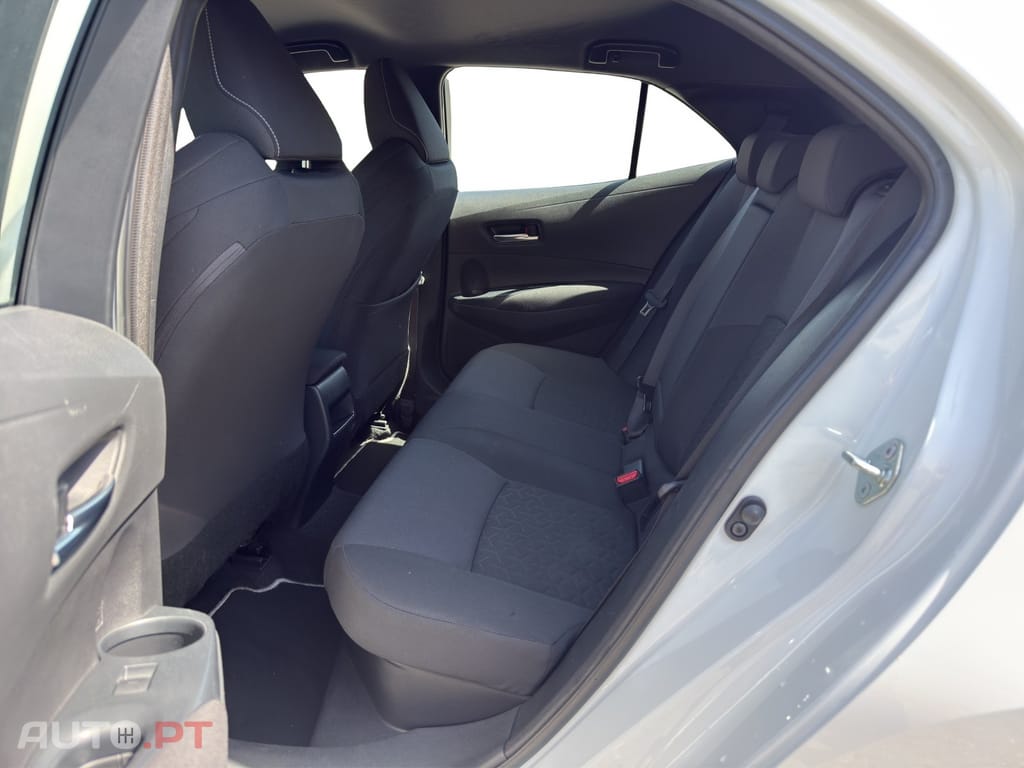 Toyota Corolla 1.8 Hybrid Comfort