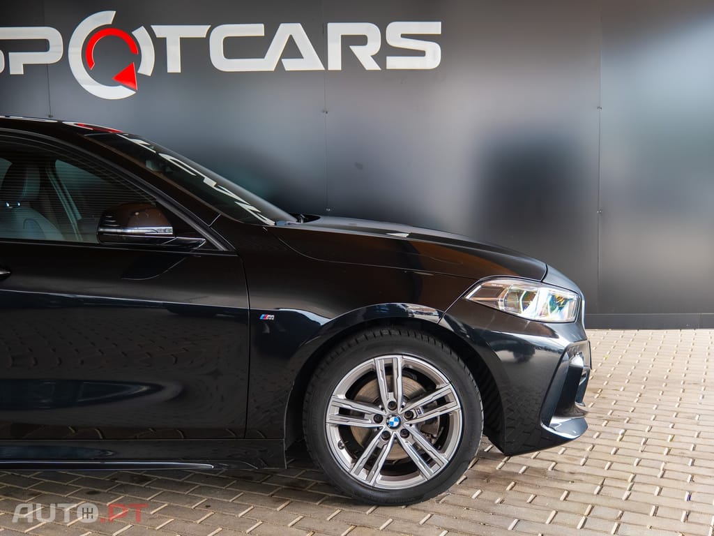 BMW 116 d Pack Desportivo M