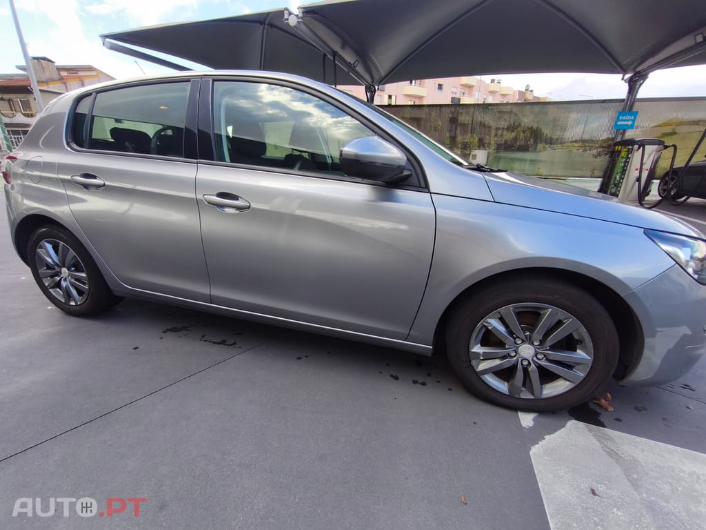 Peugeot 308 1.6 HDI