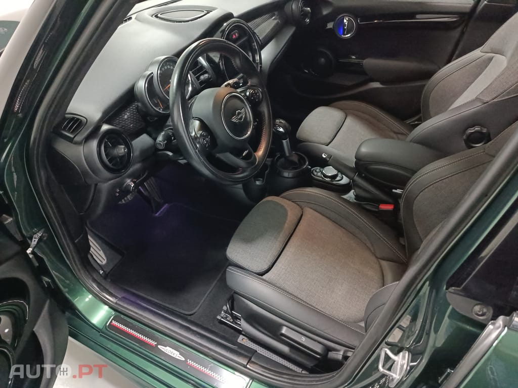 MINI Cooper Cooper SD Sport Aut.