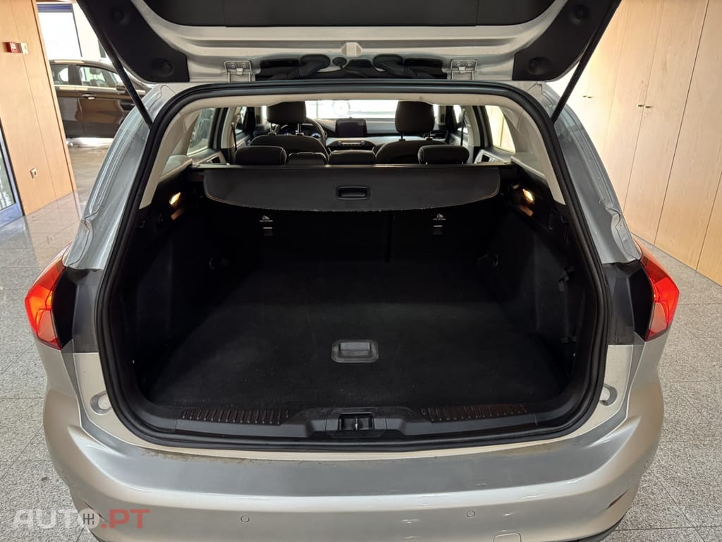 Ford Focus SW 1.5 TDCi EcoBlue ST-Line