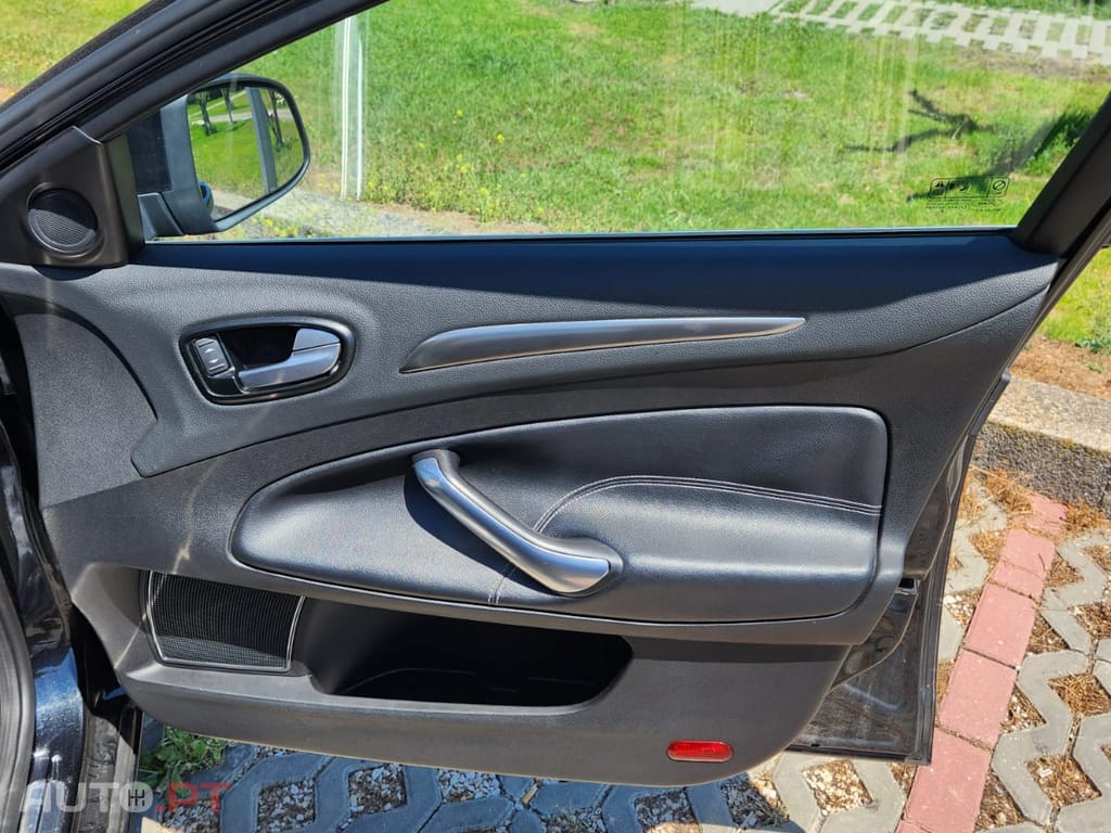Ford Mondeo SW Titanium