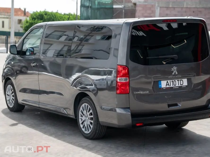 Peugeot Traveller 1.5 BlueHDi L2H1 Active Standard