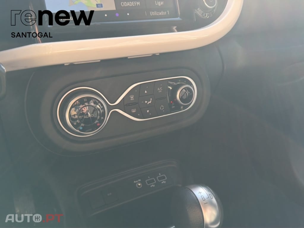 Renault Twingo Techeno Electric 22