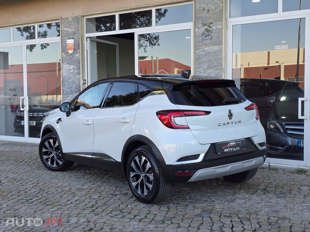 Renault Captur 1.0 TCe Techno Bi-Fuel