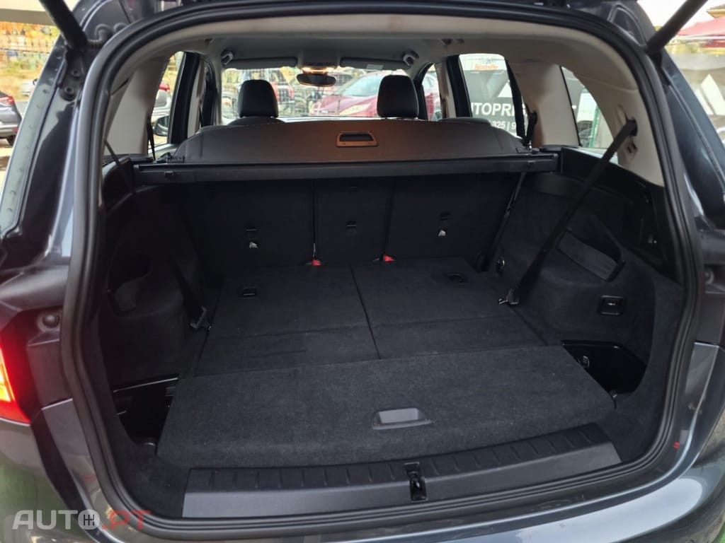 BMW 216 d 7L Advantage Auto