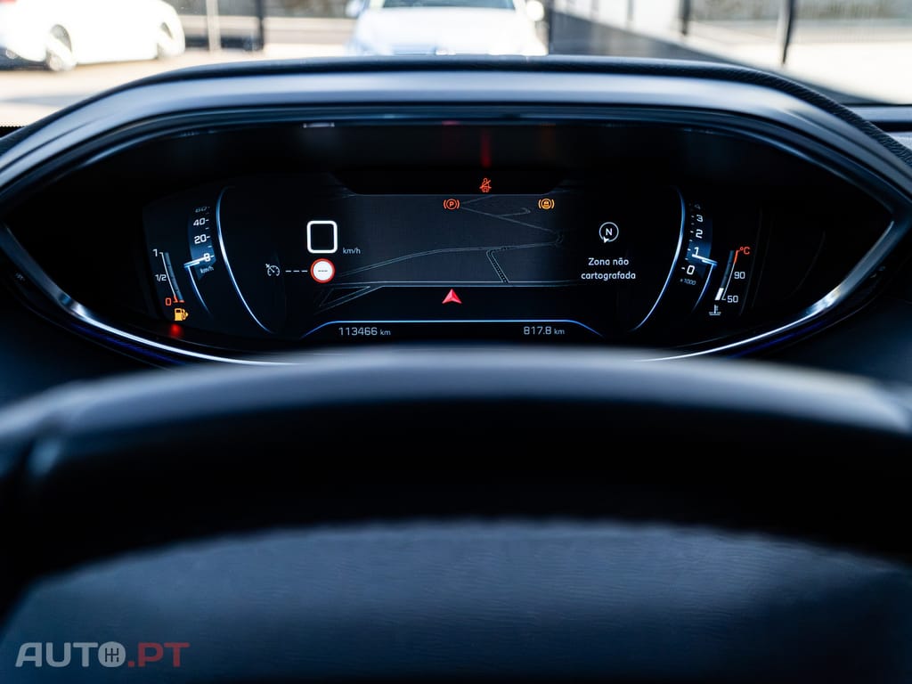 Peugeot 3008 1.5 BlueHDi Allure Pack