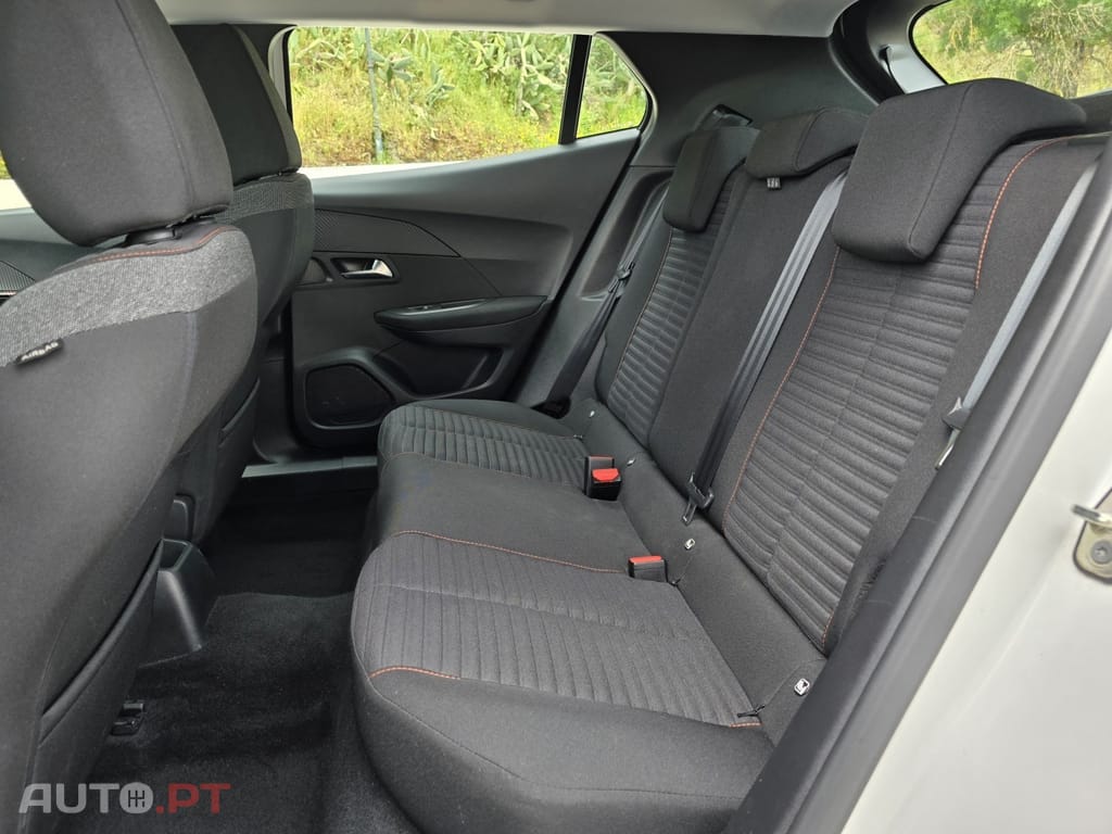 Peugeot 2008 BlueHDi 110 Active