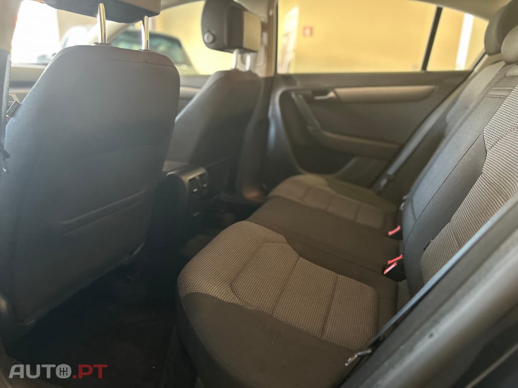 Volkswagen Passat 2.0TDi Trendline Pack