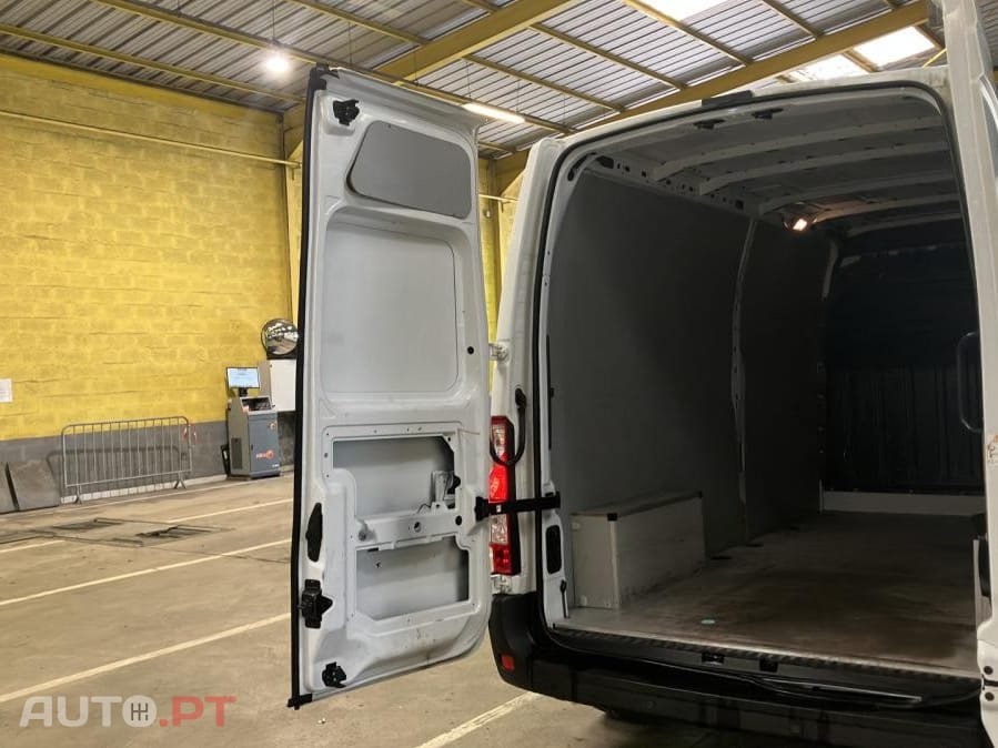 Renault Master 2.3 dCi L3H2 3.5T  Grand Confort