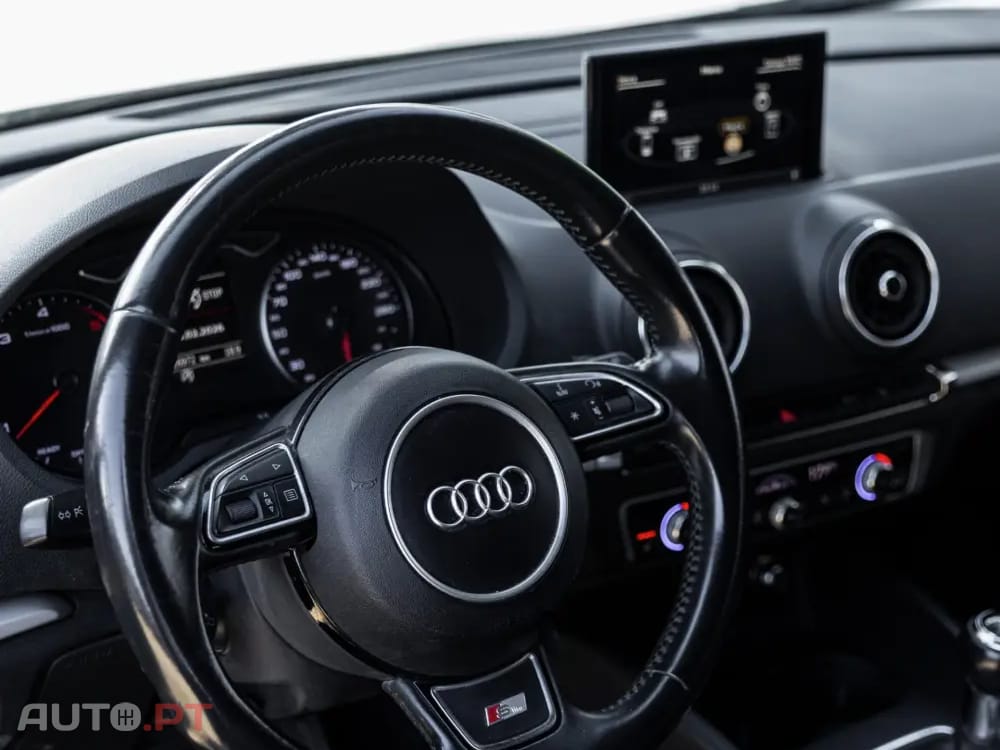 Audi A3 Sportback 2.0 TDi S-line