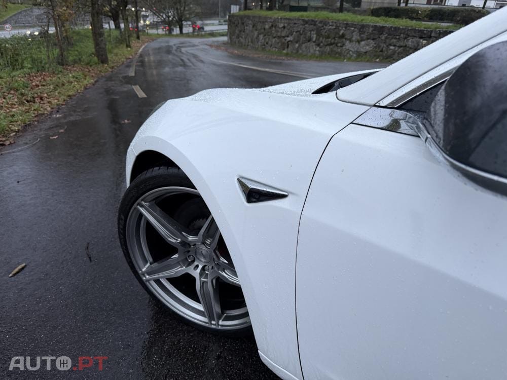 Tesla Model 3 Performance Dual Motor AWD