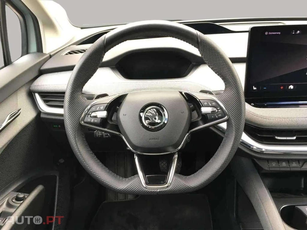 Skoda Enyaq I.V.A DEDUTÍVEL iV 80 Loft  