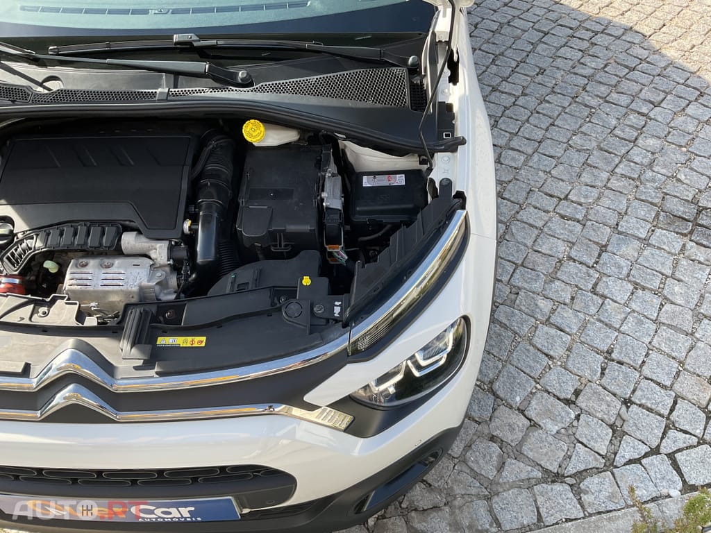 Citroen C3 1.2 PureTech Shine EAT6