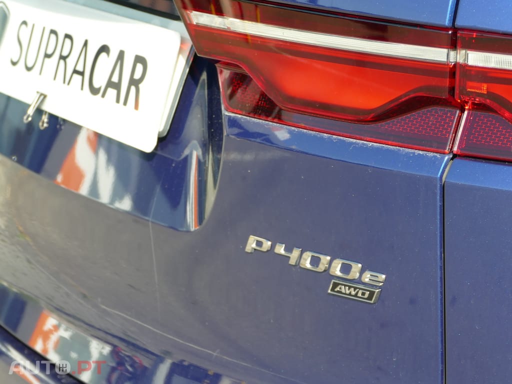 Jaguar F-Pace 2.0 P400e AWD